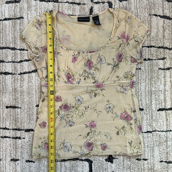New York & Company Floral Mesh Babydoll Top, Size M - Picture 7 of 8